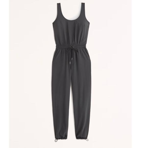 Abercrombie and fitch black Traveler Jumpsuit sz MT - Picture 1 of 8